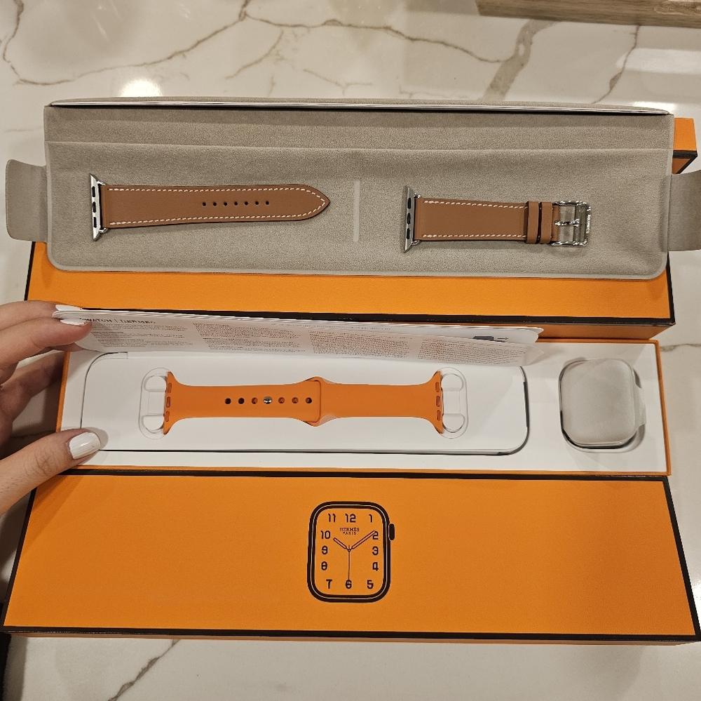 Hermes Apple iWatch with 2 Bandsqq